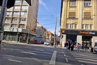 Apartament cu 3 camere semidecomandat în Ultracentral - 16