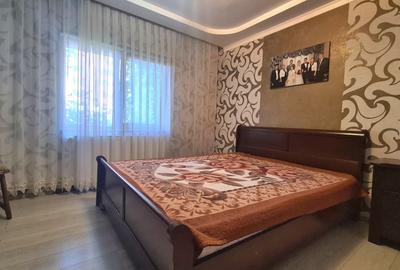 Apartament cu 3 camere decomandat în Răcădău - 3