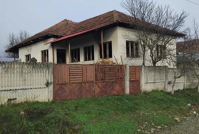 Casa de vanzare - 1