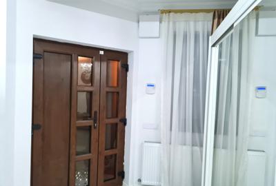 Duplex cu 4 camere cu Canalizare în Central - 5