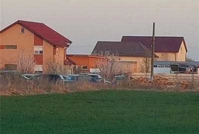 Teren de 5535 mp, în Central - 3