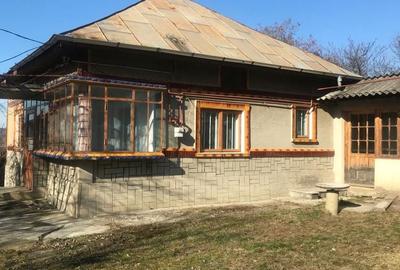 Casă cu 4 camere în Central - 7