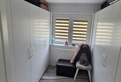 Apartament cu 3 camere în Micro 16 - 11