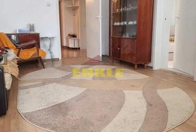 De vanzare apartament cu 3 camere, zona Unirii - 5