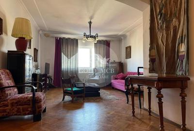 Apartament cu 3 camere circular în P-ța Universității - 13