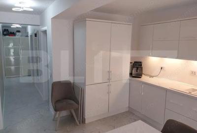Apartament cu 3 camere decomandat în Central - 11