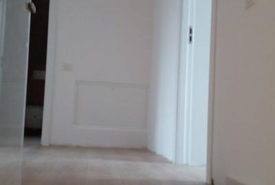 Casă cu 4 camere cu Canalizare în Drumul Taberei - 15