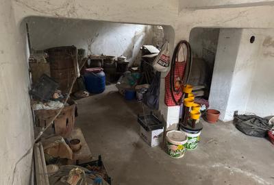 Casă cu 6 camere cu Teren 2126 Mp în Roșiori - 9