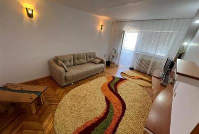 Apartament cu 3 camere de vanzare zona centrala Tulcea - 2