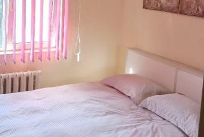 Apartament cu 3 camere decomandat în Tractorul - 8