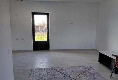 Casa de vanzare Vasile Alecsandri ideala pentru familie! - 1