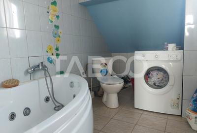 Apartament decomandat 3 camere zona centrala Cisnadie de vanzare - 10