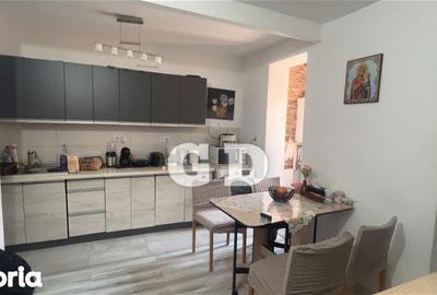 Apartament cu 3 camere decomandat în Ștrand - 12