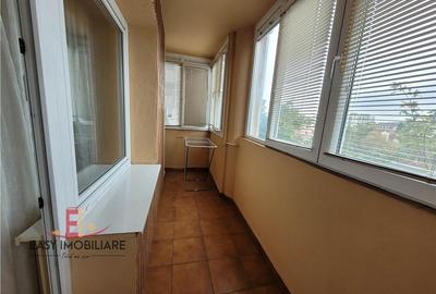Apartament 3 camere , 7 Noiembrie , 2 bai , UMF , Decomandat - 8
