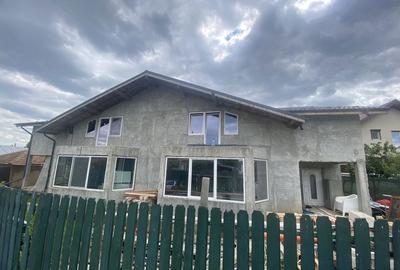 Casă cu 4 camere în Manasia - 1