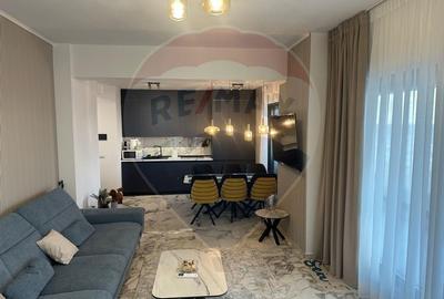 Apartament cu 3 camere de vanzare Casa del Mar Mamaia Nord - 1