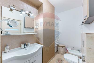 Apartament cu 2 camere semidecomandat, mobilat în Central - 11