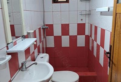 Garsonieră decomandată în Central - 4