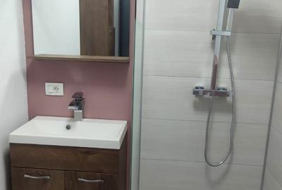 Garsonieră decomandată în Micălaca