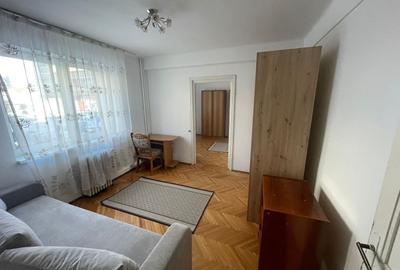 Apartament 2 Camere De Inchiriat | Ultracentral | Etaj 1 | P-ta Mihai Viteazu - 1