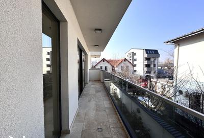 Apartament cu 3 camere în Tei - 1