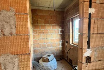 Casa individuala la ro?u 118 mp utili, teren 420 mp, - 10