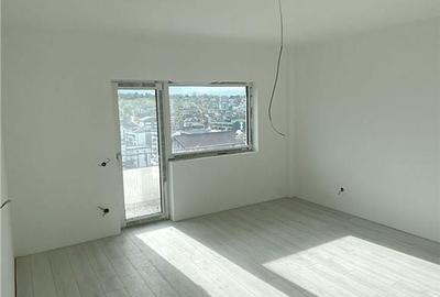 Apartament cu 2 camere decomandat în Bârnova