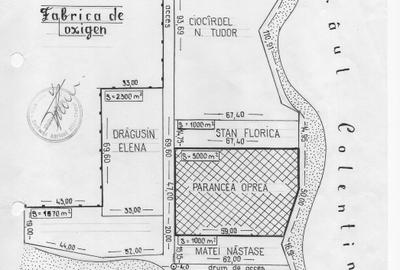 Vând teren intravilan cu deschidere la lac - 1