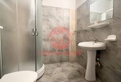 Spațiu comercial, de 450 mp, în Nord - 13
