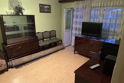 APARTAMENT 3 CAMERE -ETAJ 4 - METROU GORJULUI - 1