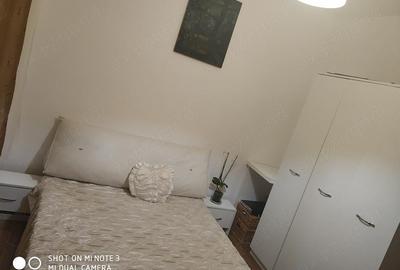 Apartament cu 3 camere decomandat în Progresul - 5