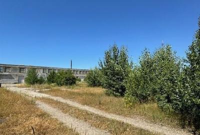 Spațiu comercial, în Sud - 5