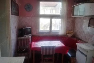 Apartament cu 3 camere decomandat în Rogerius - 6