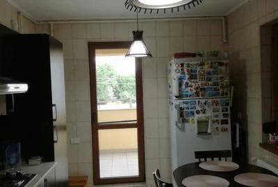 PROPRIETAR. Oraselul Copiilor, Metrou, Parc, ap.2c =90mp + Garaj,boxa la subsol - 3