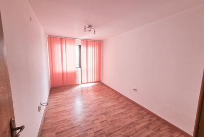 Casă individuală cu 12 camere cu Teren 265 Mp în Nord - 16