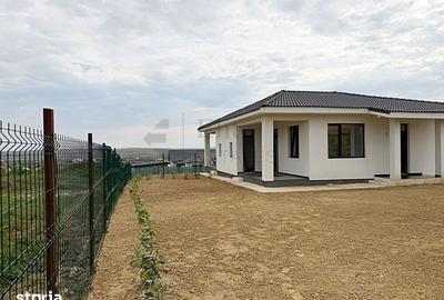 Casă cu 3 camere decomandat cu Teren 350 Mp în Paleu - 4
