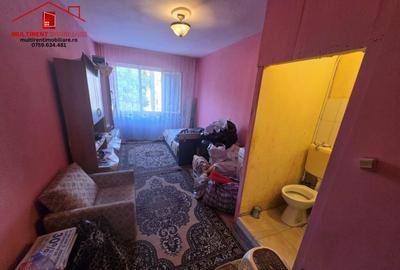 Garsoniera etaj 2 - situata in cartier Dallas - de vanzare ! - 1