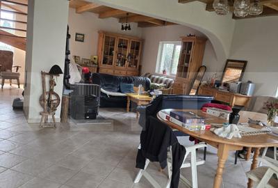 Casa 5 camere , 300 mp; Teren - 2000 mp . Viile Satu Mare - 1