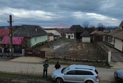 Casă cu 3 camere cu Teren 682 Mp în Sălsig - 10