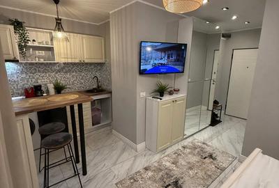 Studio de LUX pe Calea Victoriei 25 in inima Capitalei! - 1