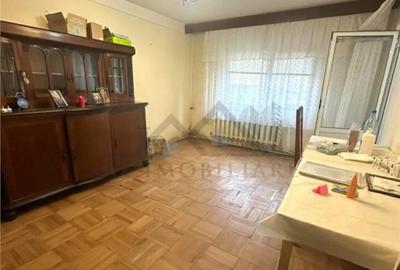 Apartament cu 4 camere decomandat în Nicolina - 6
