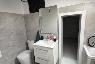 Apartament cu 3 camere decomandat în Central - 6