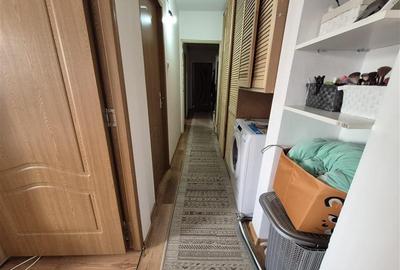 Apartament cu 3 camere decomandat, mobilat în Alexandru cel Bun - 10