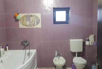 Casă cu 5 camere în Central - 12