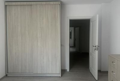 Casă cu 3 camere cu Teren 500 Mp în Central - 1