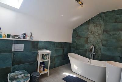 Casă cu 4 camere cu Teren 400 Mp în Central - 3