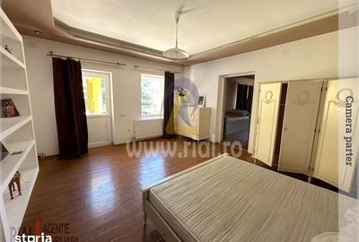 Casă cu 8 camere cu Teren 1110 Mp în Central - 13