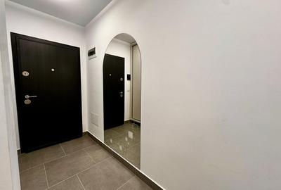 Apartament cu 3 camere decomandat în Tractorul - 7