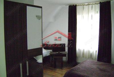 Spațiu comercial, de 280 mp, în Central - 13