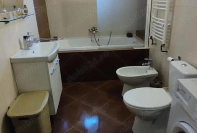Apartament cu 3 camere decomandat în Central - 2